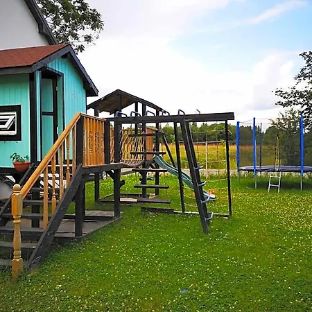 Cedar Crest Отель 3*
