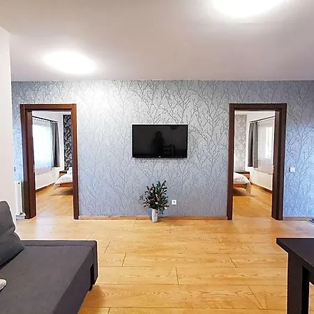 Отель Cedar Crest Брашов
