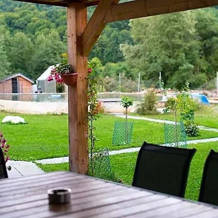 Cedar Crest 3* Брашов