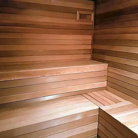 Cedar Crest Брашов